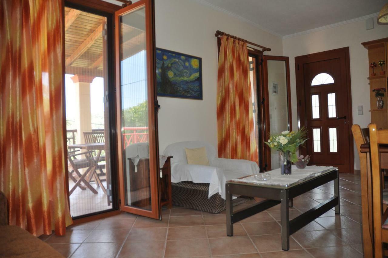 Areti'S Apartment Agios Georgios Pagon Esterno foto